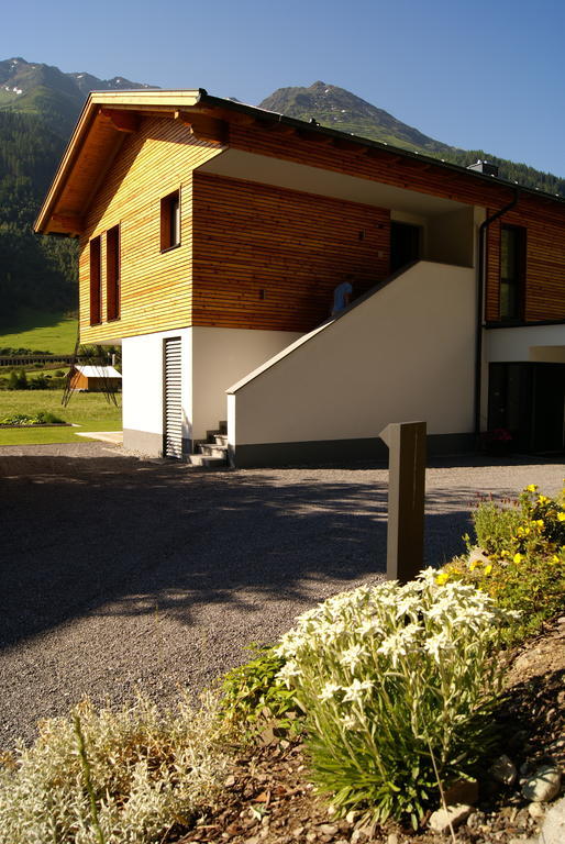 Ferienwohnung Haus Bergleben St. Anton am Arlberg Zimmer foto